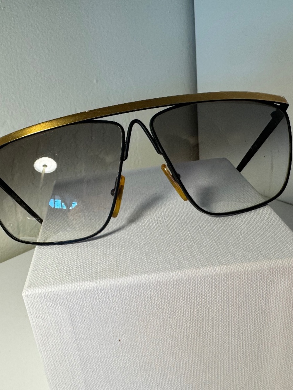 Vintage Laura Biagiotti Sunglasses – Made in Italy